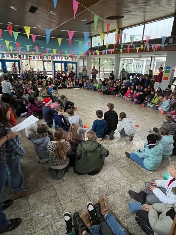 Adventssingen in der Aula
