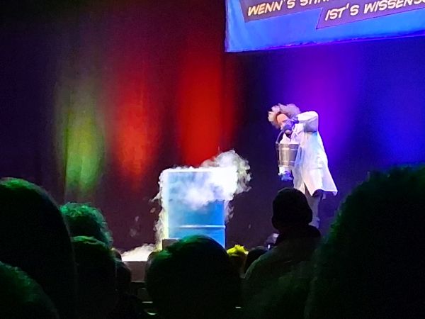 Wissenschaftsshow im Tollhaus Bild3